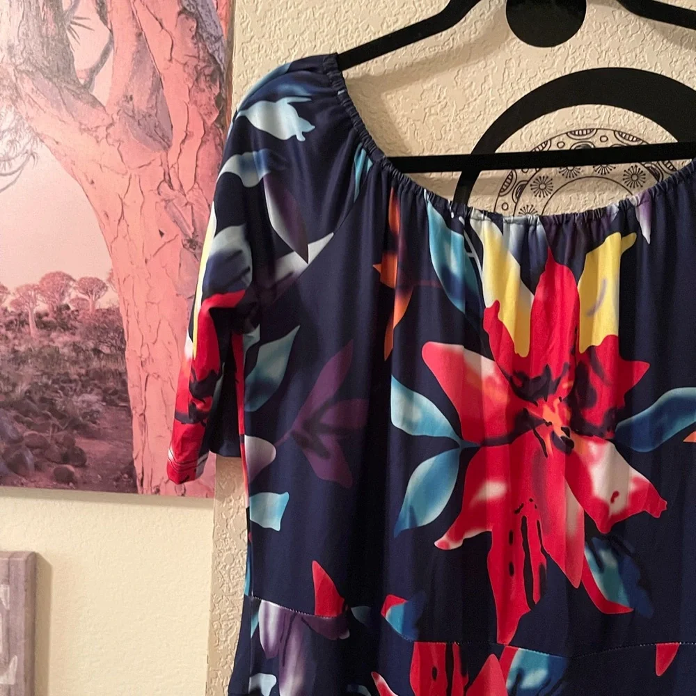 Plus Size Womens Floral Maxi Dress with skort size 2X pre-owned